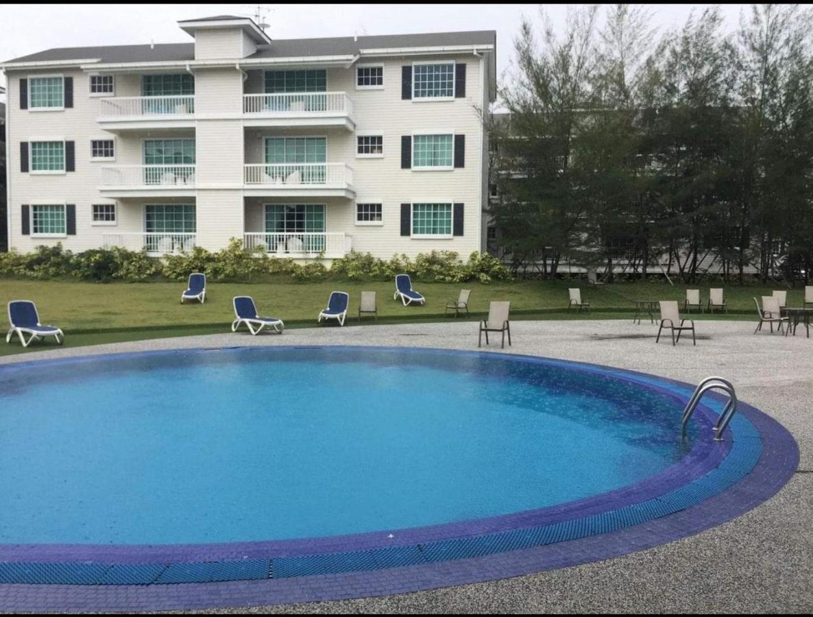 Home Feel-Hibiscus Suites Kampar Zewnętrze zdjęcie