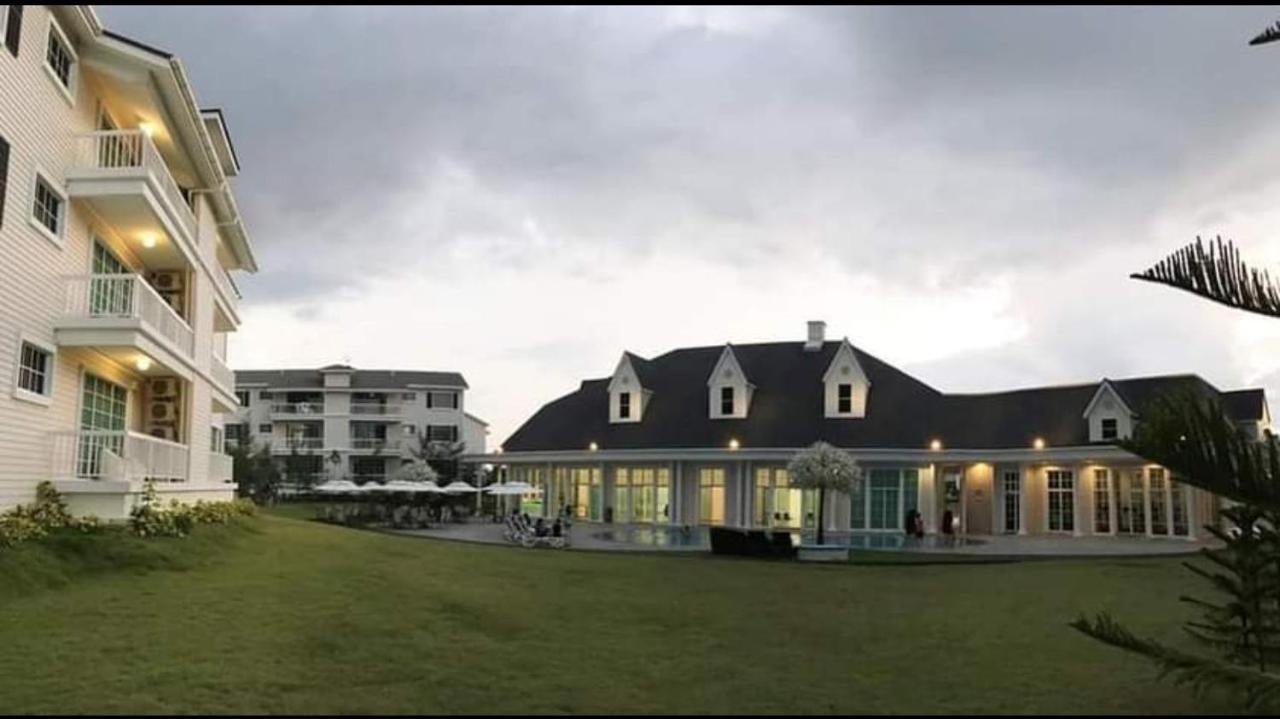 Home Feel-Hibiscus Suites Kampar Zewnętrze zdjęcie