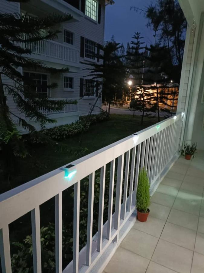 Home Feel-Hibiscus Suites Kampar Zewnętrze zdjęcie