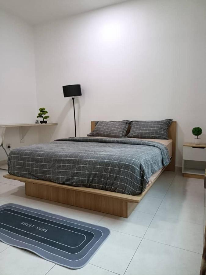 Home Feel-Hibiscus Suites Kampar Zewnętrze zdjęcie